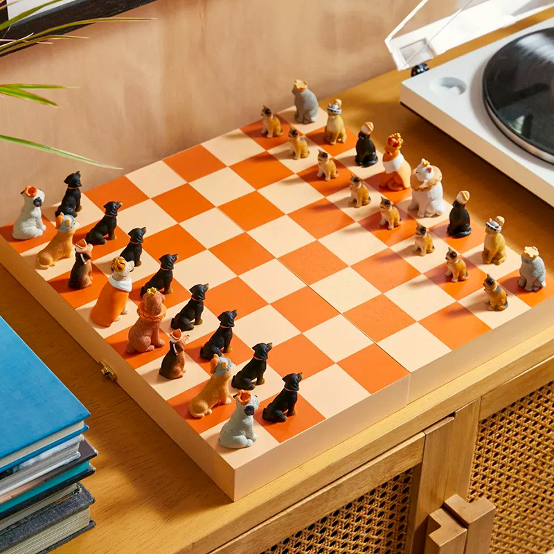 Cats vs. Dogs Chess Set